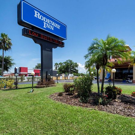 Rodeway Inn Port Richey North Экстерьер фото